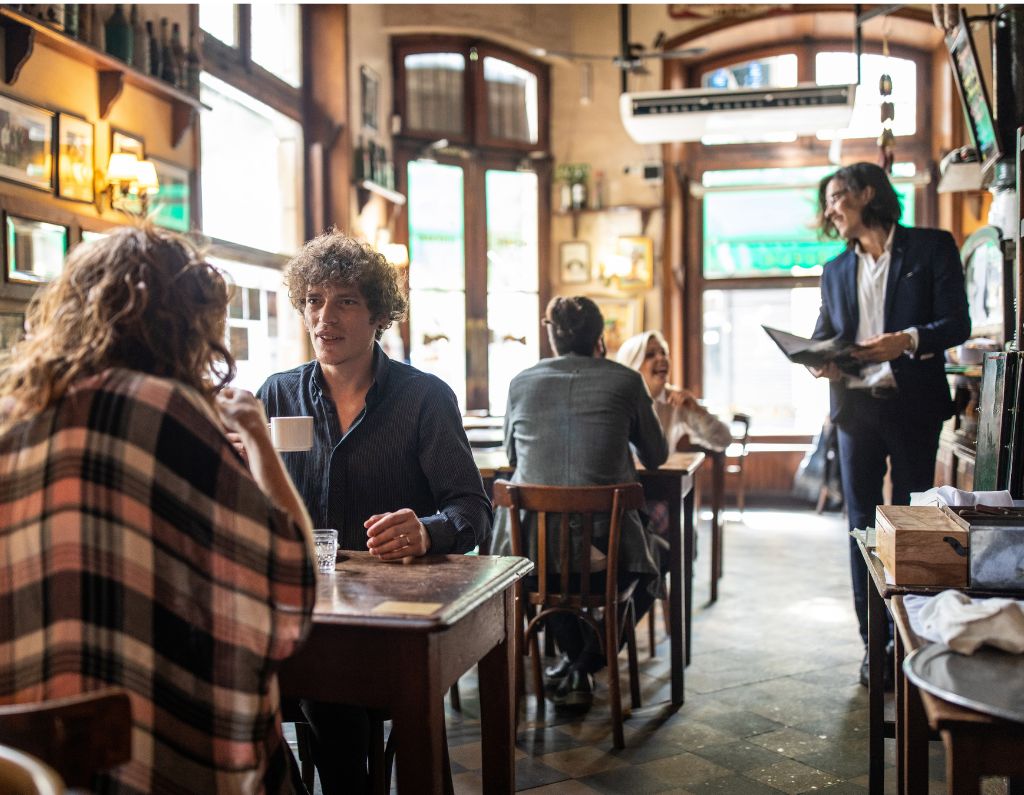 AER air purifier for cafes